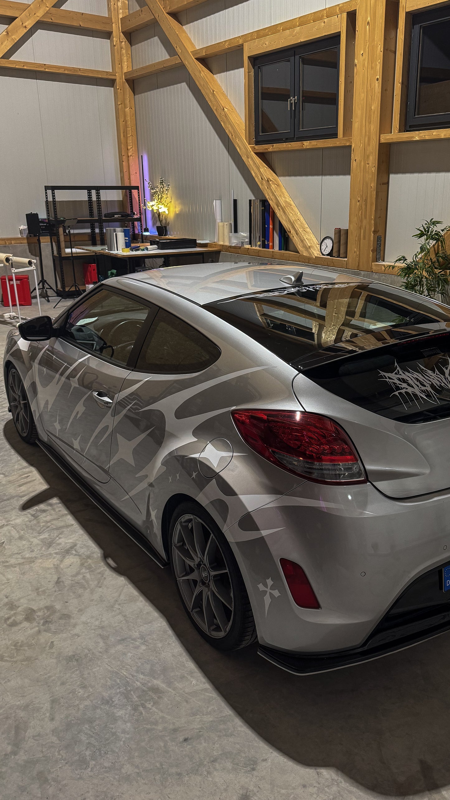 "INNDUSTRY TRIBAL LIVERY V1"