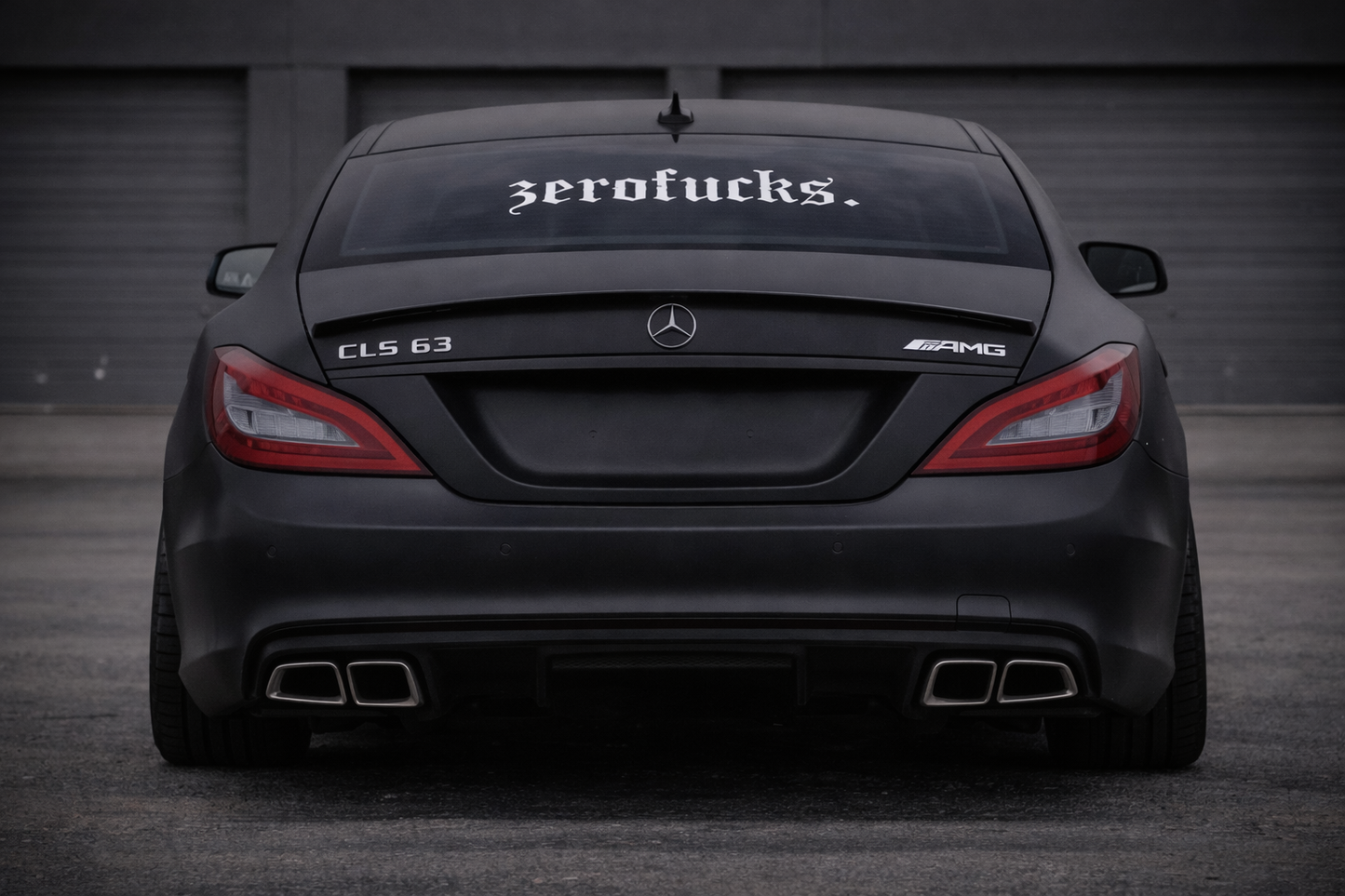 ZEROFUCKS STICKER